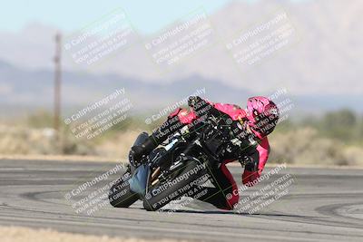 media/Jan-15-2026-Racers Edge (Thu) [[dfebeb70ab]]/2-A Group/Session 3 (Turn 16)/